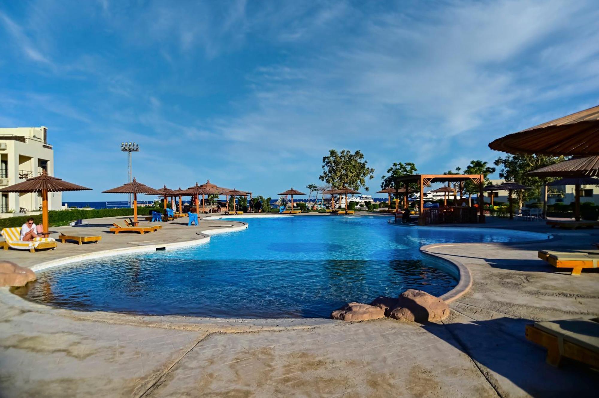 New Eagles Aqua Park Resort Хургада Екстер'єр фото